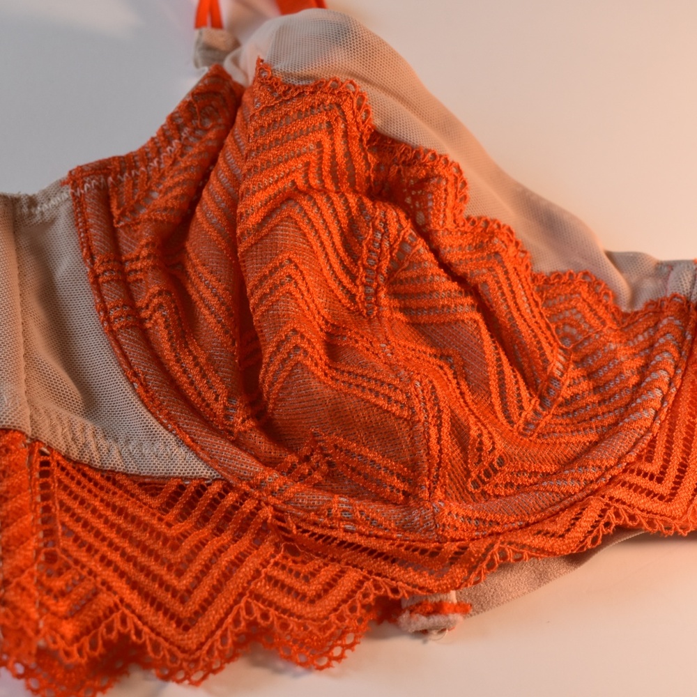 💕SOLD💕 FP 36B NWT Heatbeats Underwire Orange - Picture 4 of 8